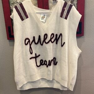 Boutique Women's White and Purple Knit Top vest EUC